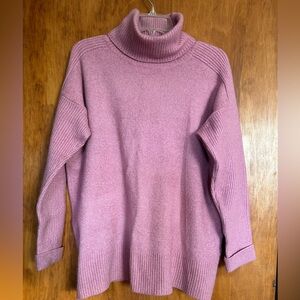 Relaxed Crewneck Sweater in Dusty Rose - Women's Cozy Knit sz M